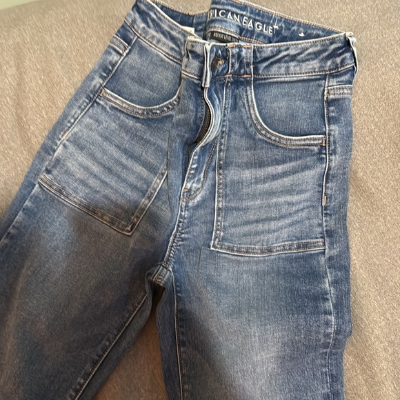 American Eagle Outfitters Blue Flare Jeans - Picture 3 of 7